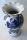 Blumenvase Vase Tischvase Keramik vollglasiert mit blauer Verzierung 30cm